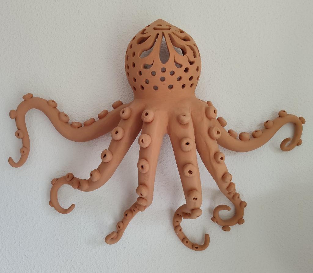 Terracotta Octopus  voor aan de muur, handgemaakt Italië, Ophalen of Verzenden, Nieuw, Steen/keramiek, Mediterraans