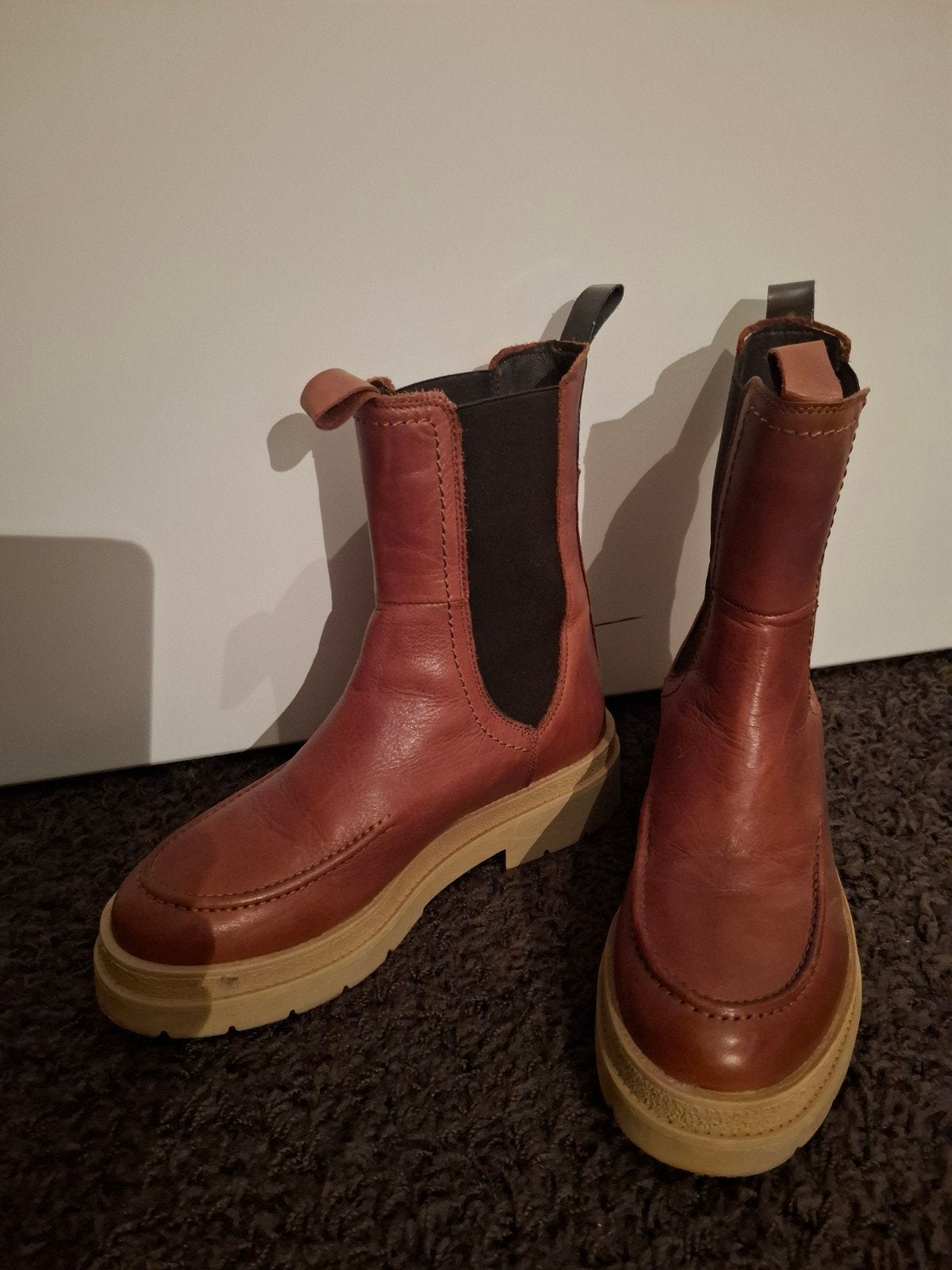 enkellaarsjes, nieuwstaat, Ophalen, Bruin, Lage of Enkellaarzen, Nieuw