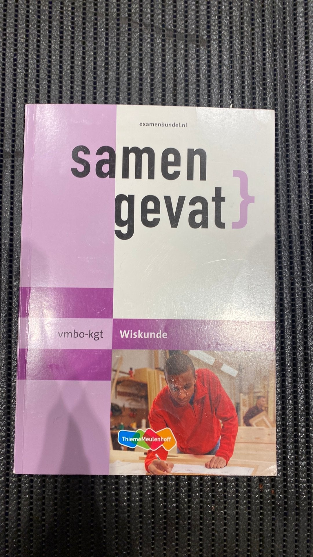 Examenbundel wiskunde VMBO, Ophalen of Verzenden, Zo goed als nieuw, VMBO