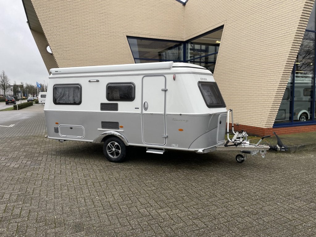 Eriba Touring 540 Urban, Caravans en Kamperen, Caravans, Overige typen, Standaardzit, Bedrijf, 4 tot 5 meter