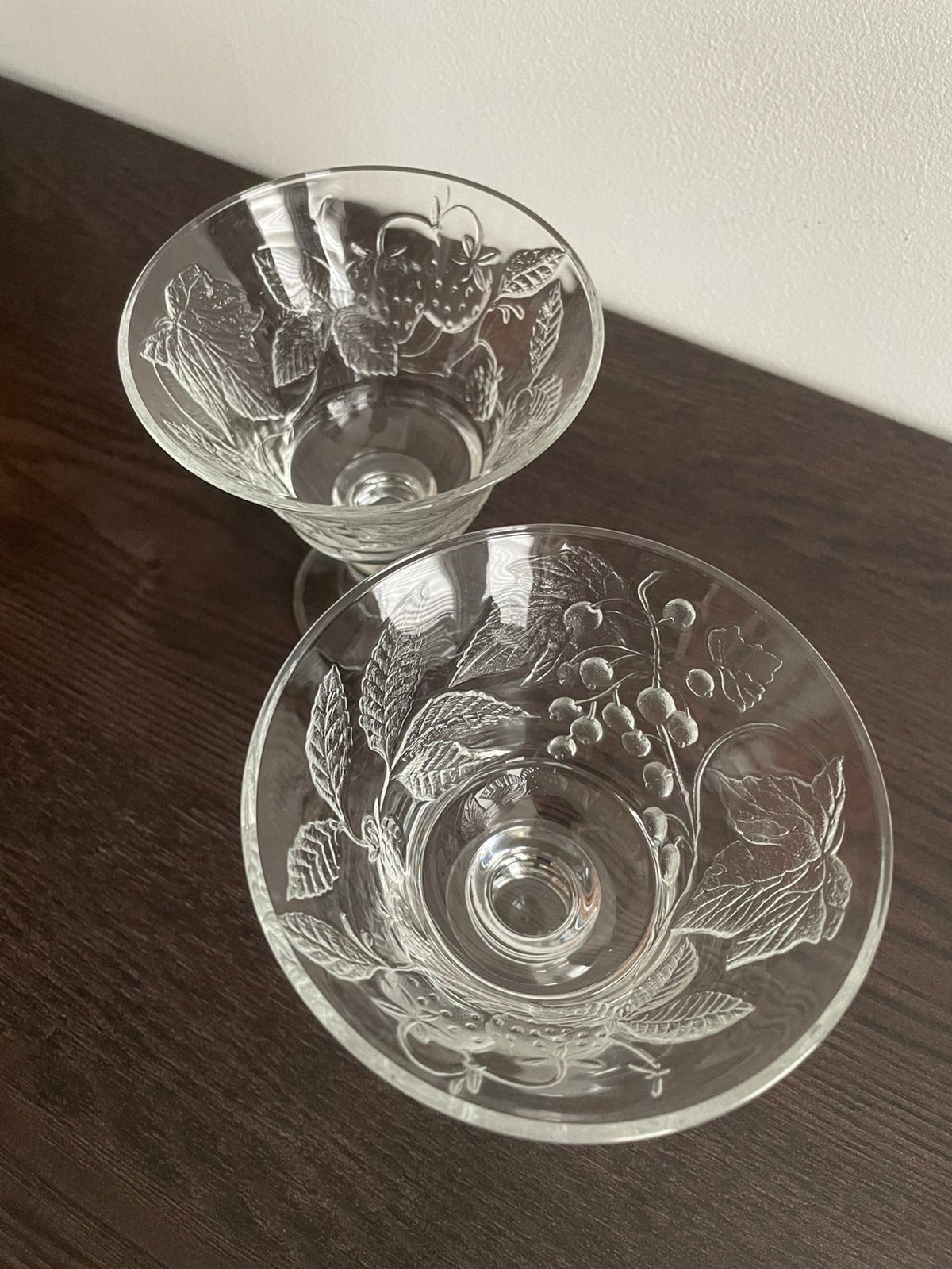 Luminarc France Delices dessertcoupes bosvruchten - 2 stuks, Vintage, Ophalen of Verzenden, Kom(men), Glas