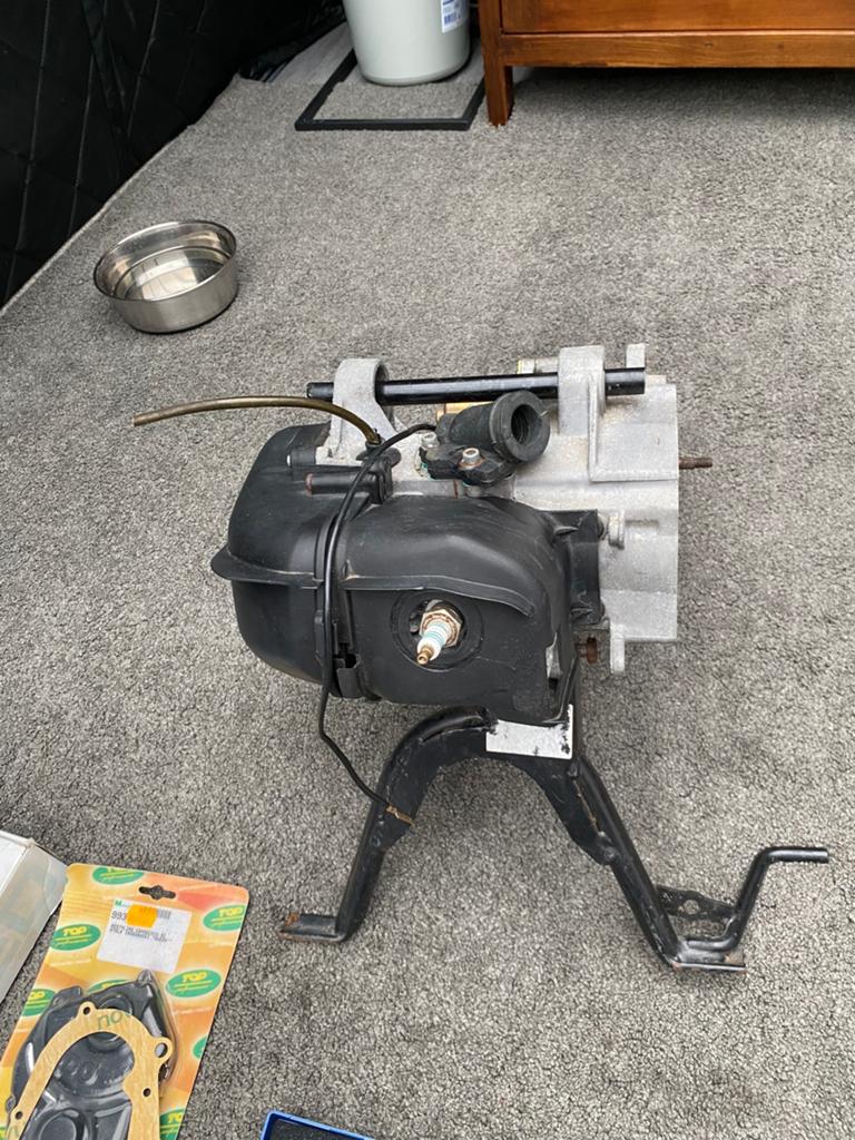 Minarelli motor nw krukas polini nw lagers en keringen, Ophalen of Verzenden, Zo goed als nieuw, Blok