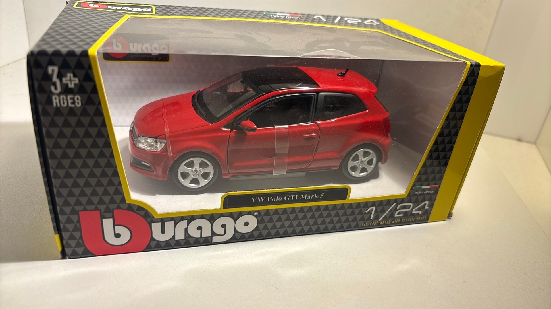 Volkswagen polo gti mark 5 bburago 1.24, Ophalen of Verzenden, A, A, A