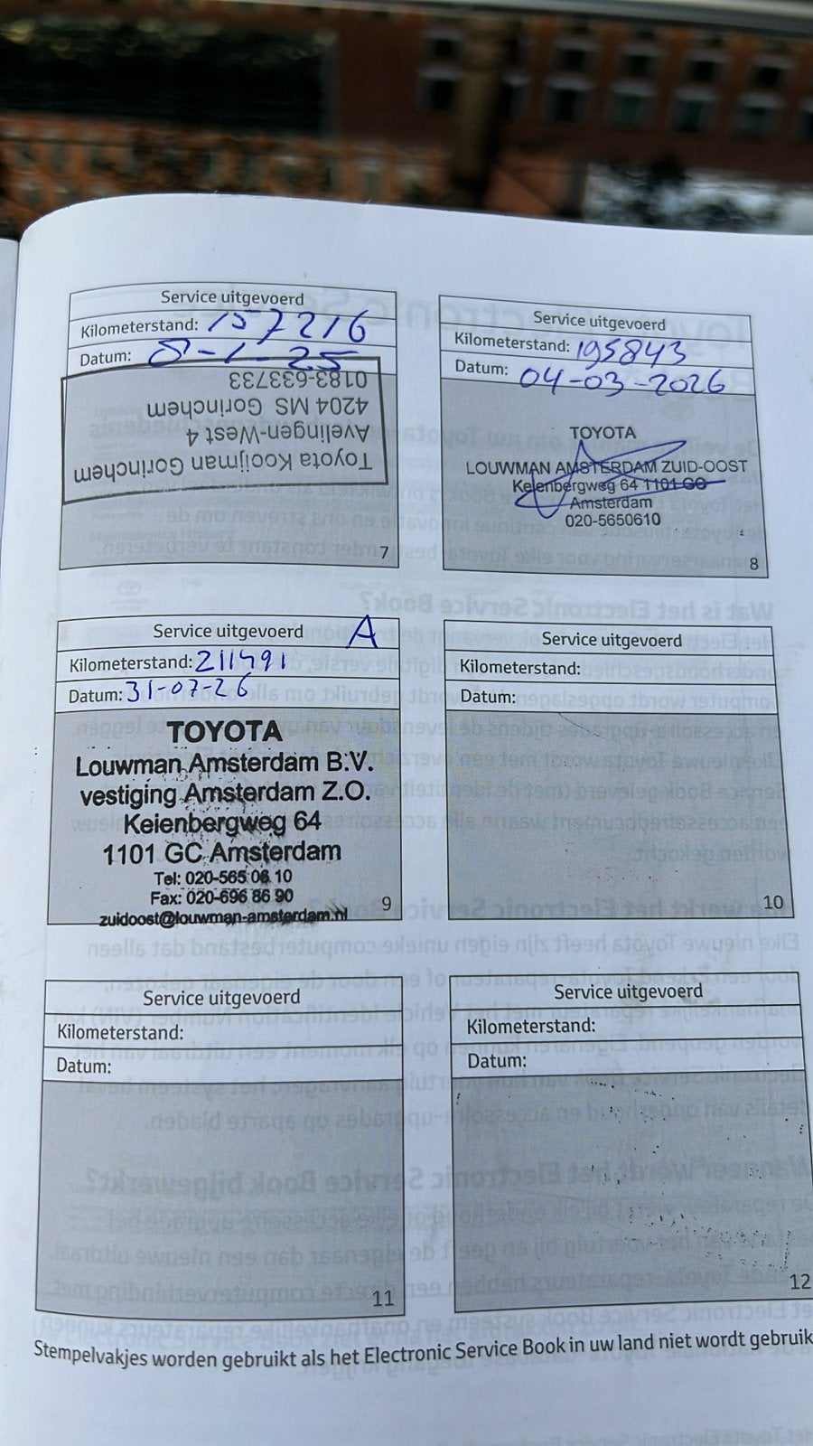 Foto 23 van Toyota Corolla TS 1.8 Hybrid 122pk CVT 2021 Zwart