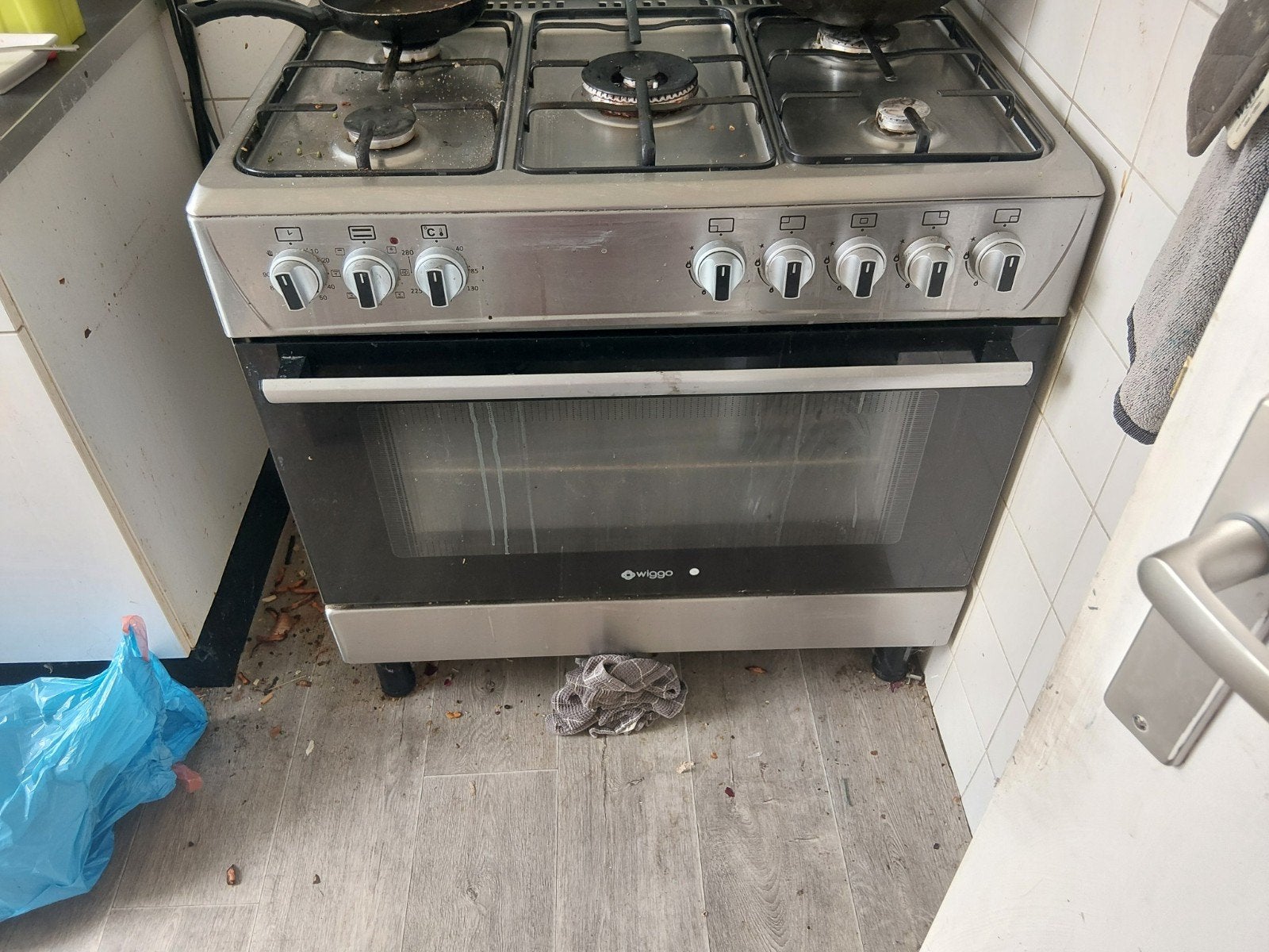 Wibgo Vrijstaand Gasfornuis met Oven - 5 Pitten, Witgoed en Apparatuur, Ophalen, Gebruikt, 4 kookzones, Gas