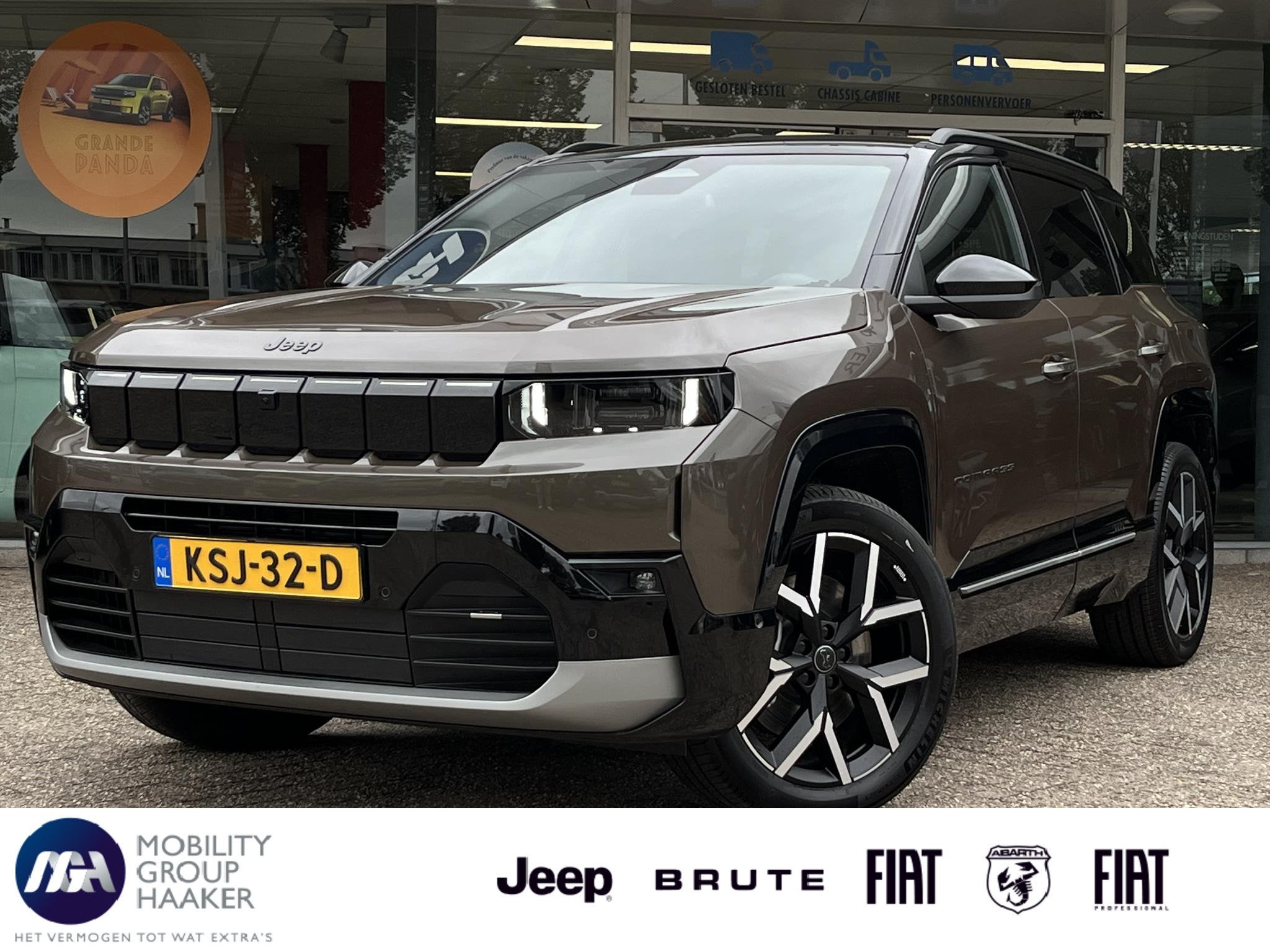 Jeep Compass 1.6 e-Hybrid Plug-In Summit | Adaptive cruise c