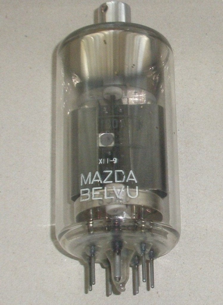 MAZDA zendbuis 4Y100A1N, Telecommunicatie, Ophalen of Verzenden, Zo goed als nieuw, Zender