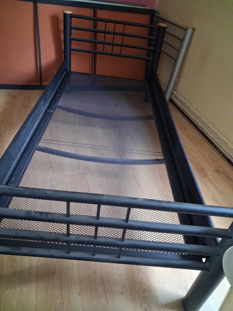 Bed te koop, Ophalen, 90 cm, Eenpersoons, Zwart