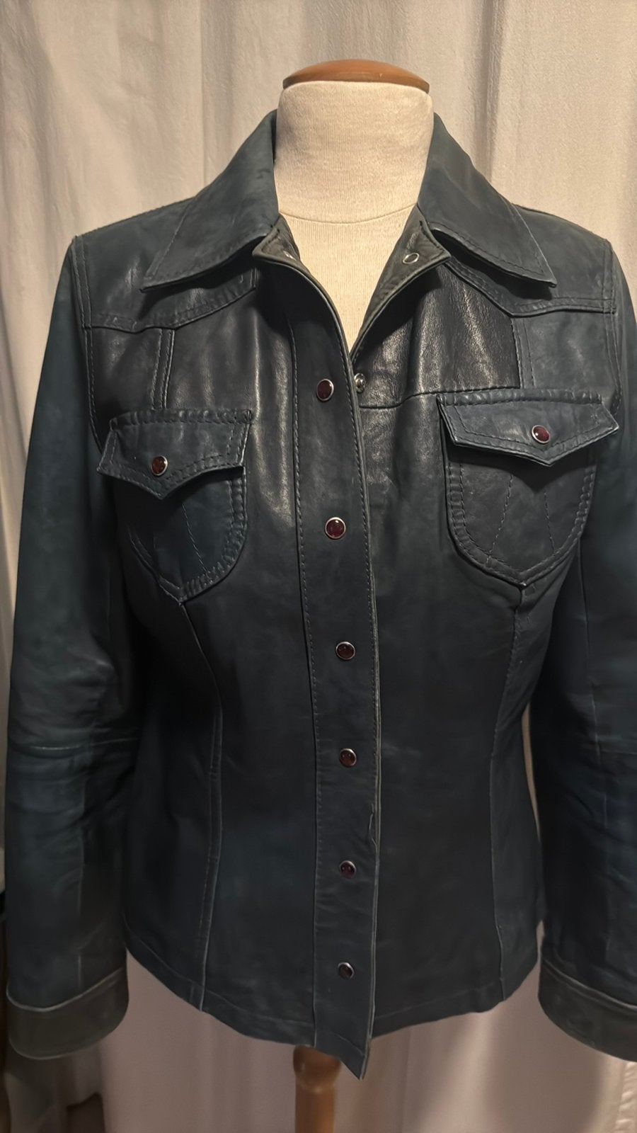 Stijlvolle leren blouse/jasje merk Goosecraft maat L, Kleding | Dames, Blouses en Tunieken, Ophalen of Verzenden, Zo goed als nieuw