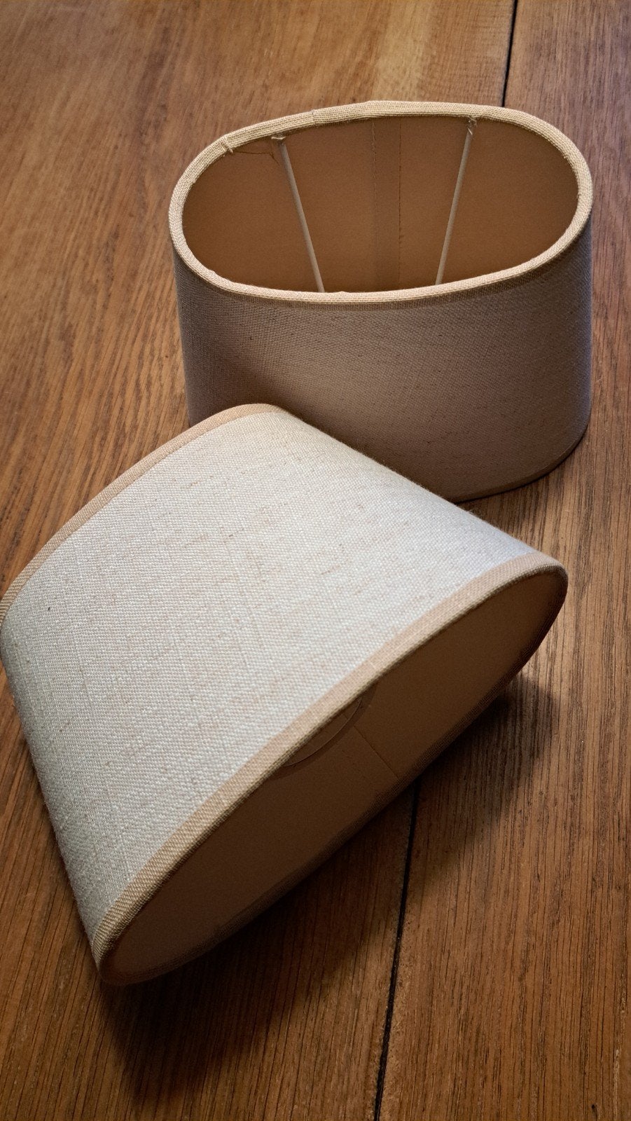 kleine beige lampenkapjes, Huis en Inrichting, Tafellamp, Verzenden, Beige, Zo goed als nieuw