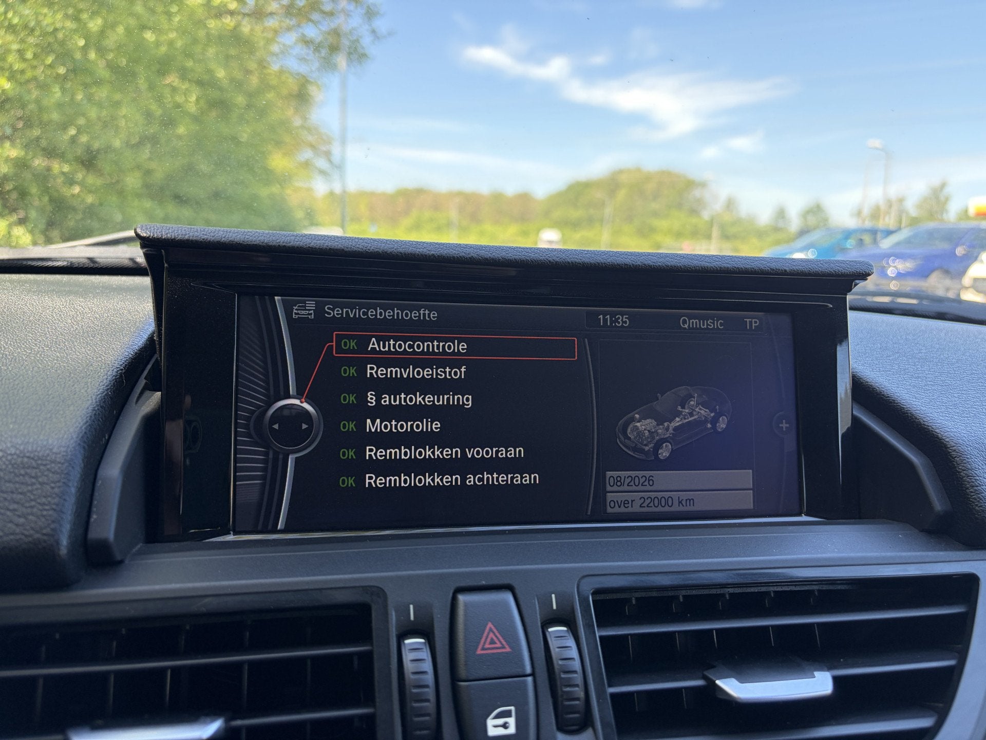 Foto 16 van BMW Z4 Roadster sDrive20i High Executive (bj 2014)