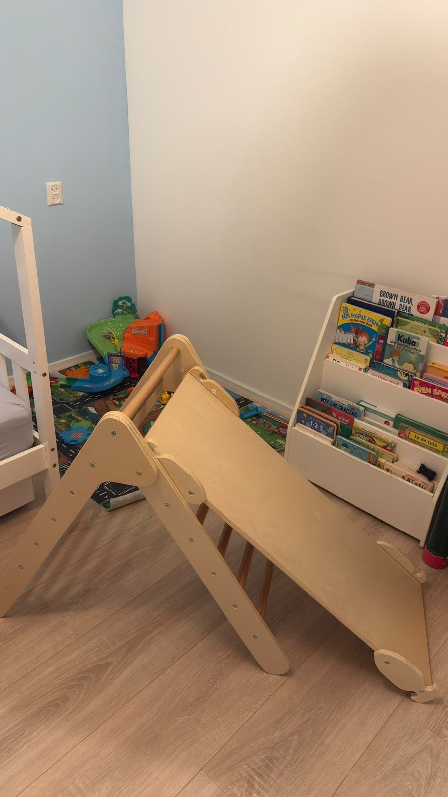 Montessori Pikler klimdriehoek met glijbaan & klimwand, Ophalen, Gebruikt, Glijbaan