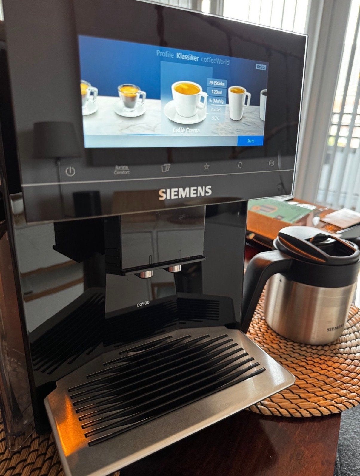 Siemens EQ.900 Volautomaat Koffiemachine - Zo goed als nieuw, Witgoed en Apparatuur, Ophalen, 10 kopjes of meer, Koffiemachine