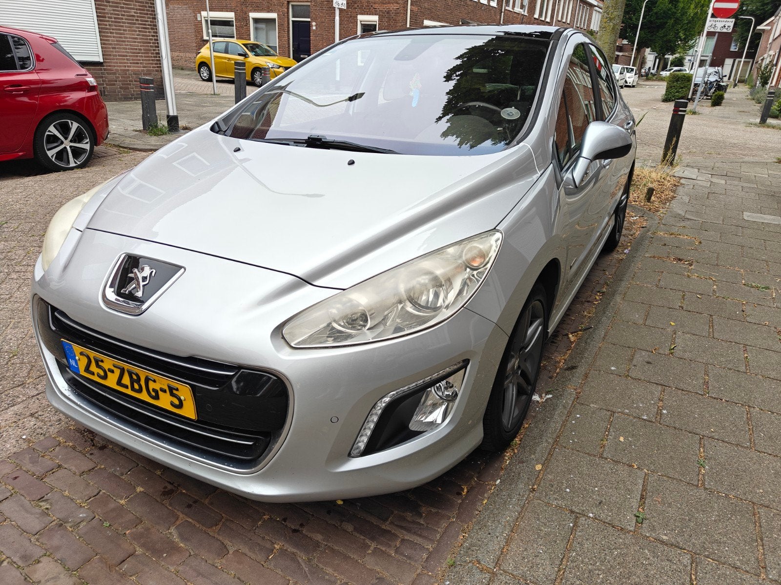Peugeot 308 1.6 VTI 16V 5-DRS 2012 Grijs, Voorwielaandrijving, 15 km/l, Handgeschakeld, Particulier
