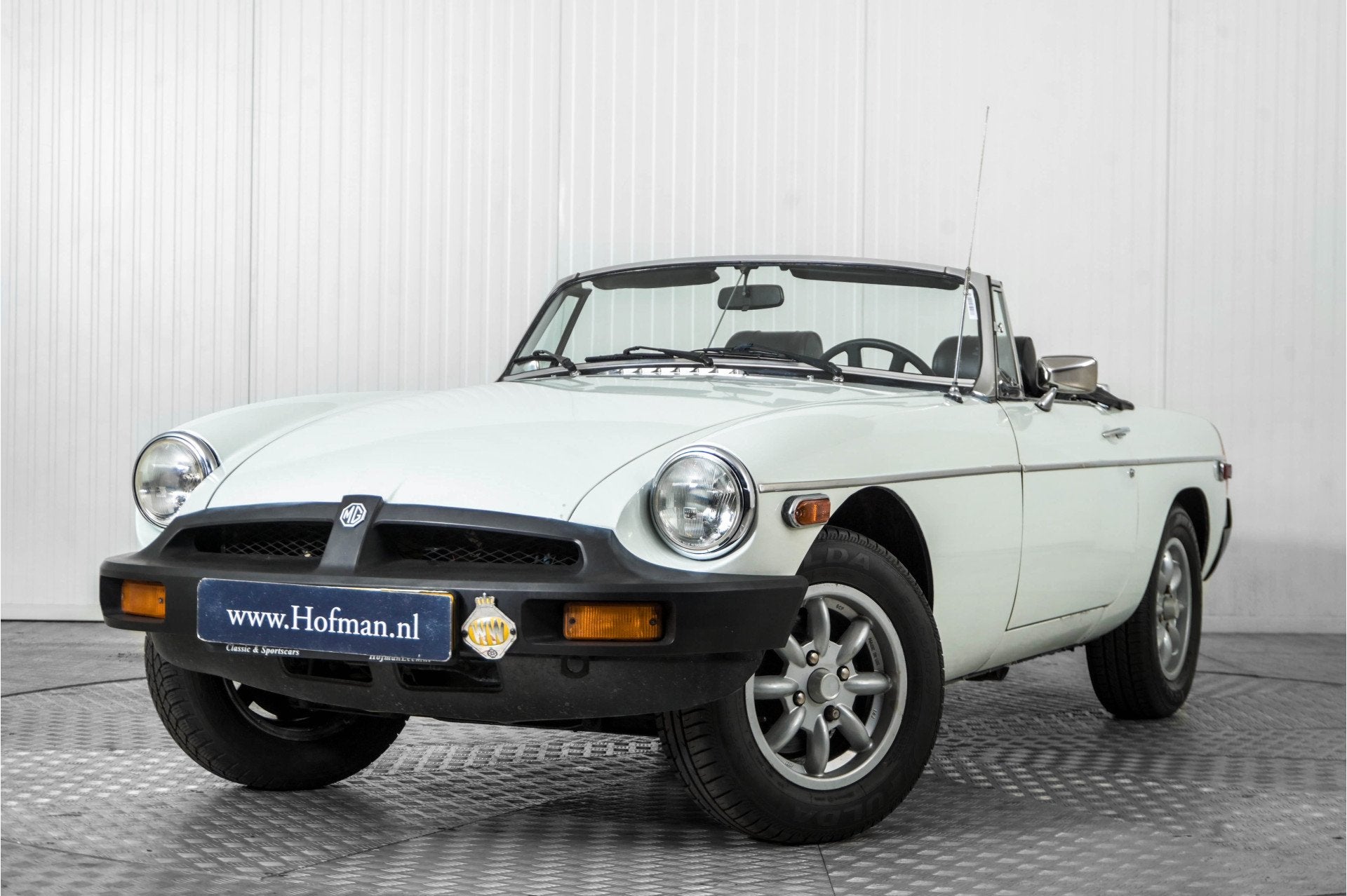 MG B 1.8 Roadster Overdrive (bj 1977), B, Achterwielaandrijving, Gebruikt, 4 cilinders