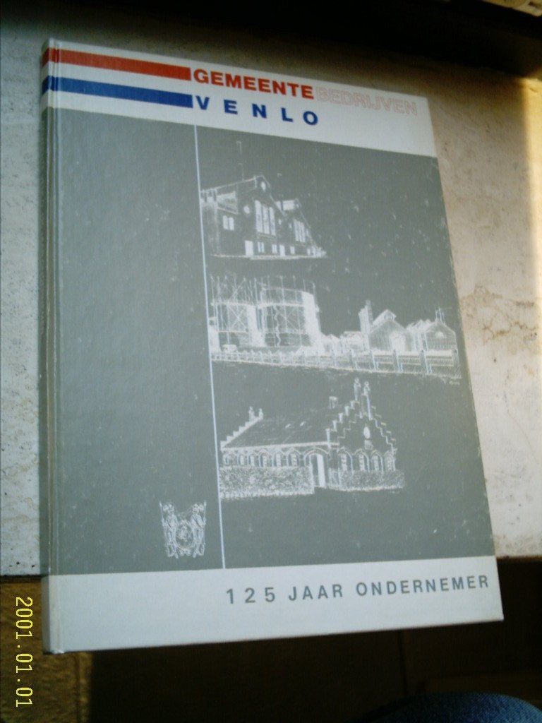 Gemeentebedrijven Venlo 1862-1987., Ophalen of Verzenden, Zo goed als nieuw