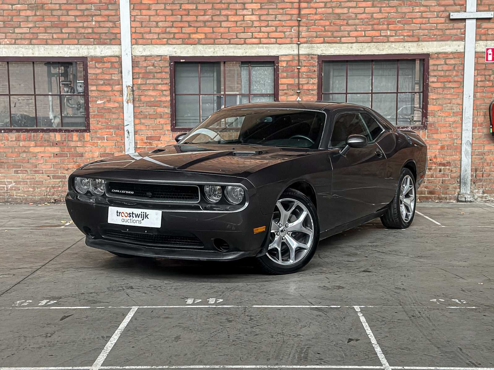 Dodge Challenger SXT 3.6 V6 309pk 2014, Auto's, Automaat, Gebruikt, Cabriolet, Bedrijf