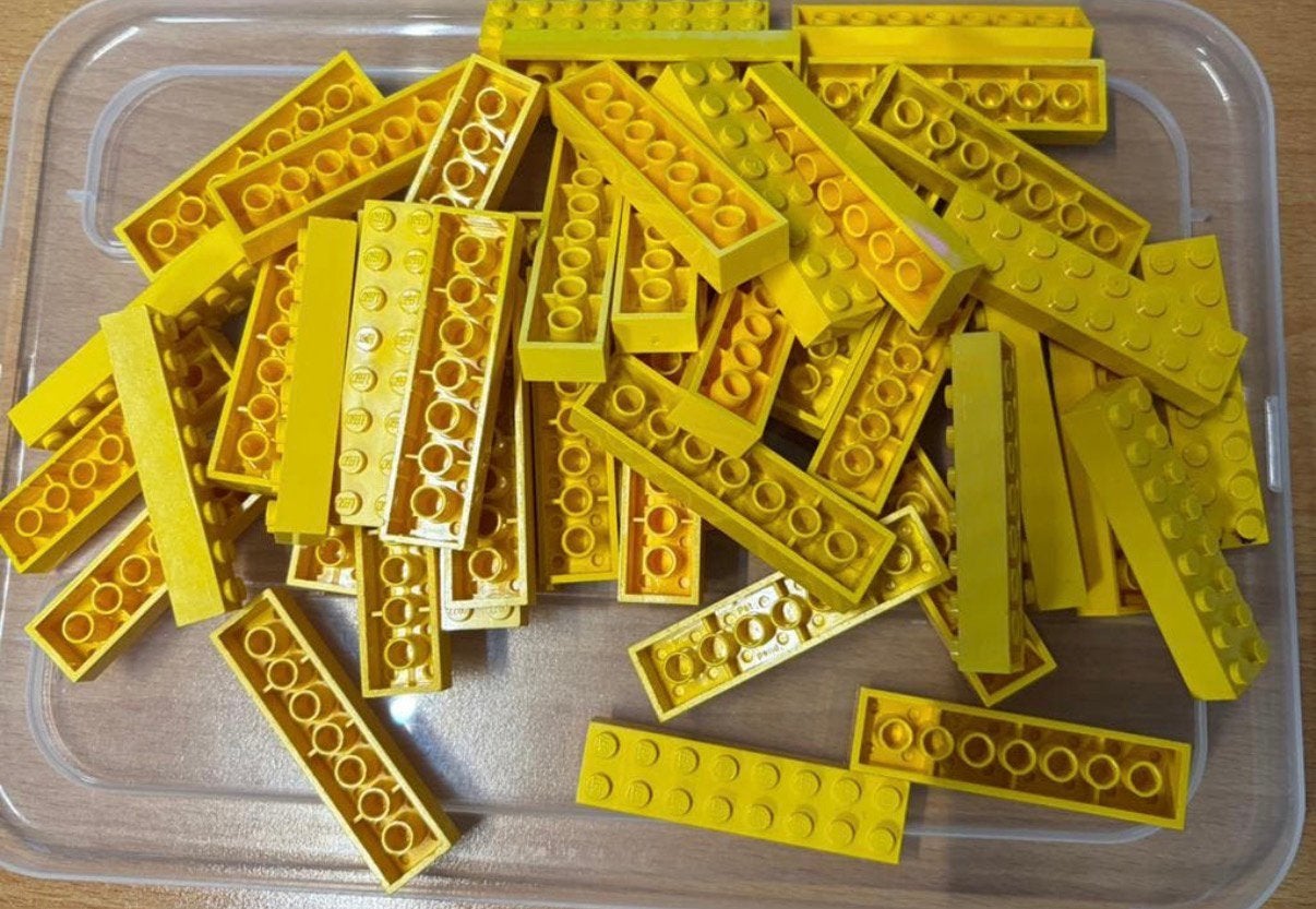 Lego steentjes geel 2x6 / 2x8 / 2 x 10 (103 st.), Ophalen of Verzenden, Gebruikt, Losse stenen, Lego