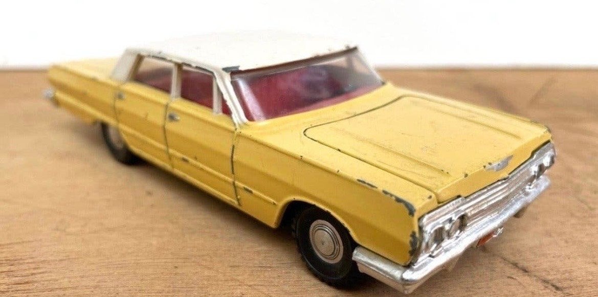 Dinky Toys 1:43 Chevrolet Impala - Zeldzaam model uit HK, Verzenden, Gebruikt, Auto, Dinky Toys