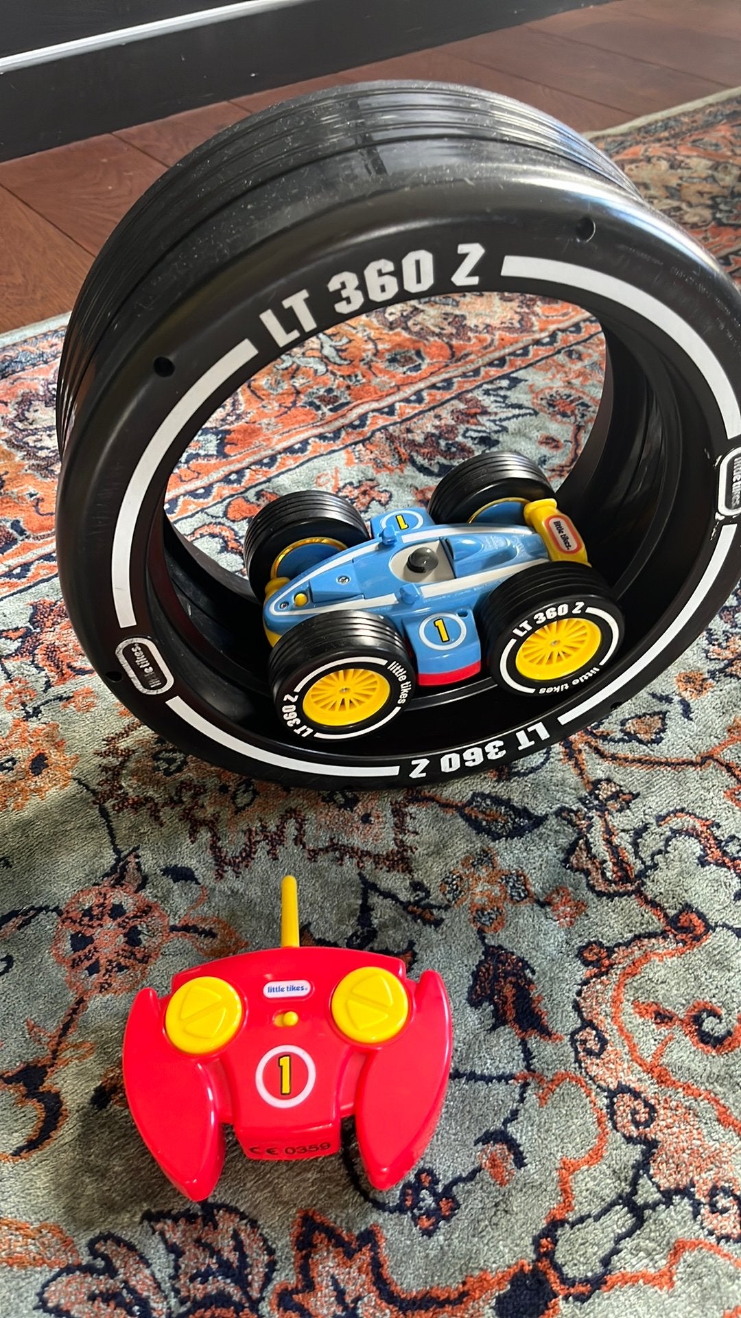 Little tikes bestuurbare auto, Kinderen en Baby's, Speelgoed | Speelgoedvoertuigen, Ophalen of Verzenden, Gebruikt, Afstandsbediening