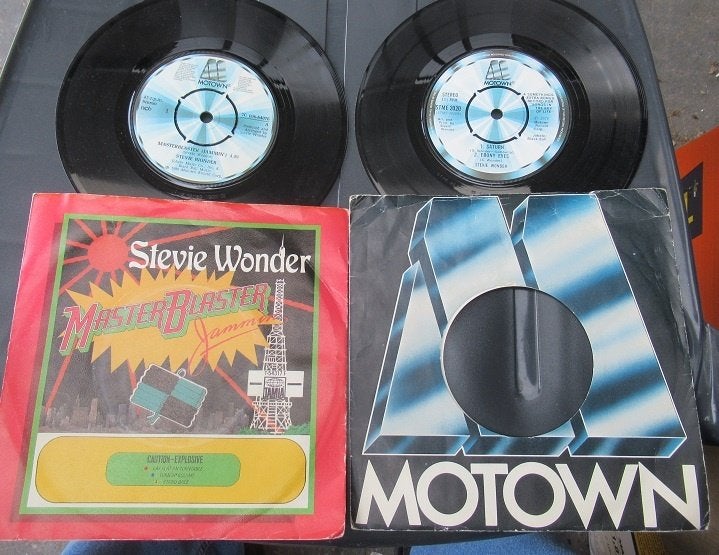 STEVIE WONDER, 2 x single , splinternieuw en z.g.a.n., Ophalen of Verzenden, Nieuw in verpakking, 7 inch, Overige soorten