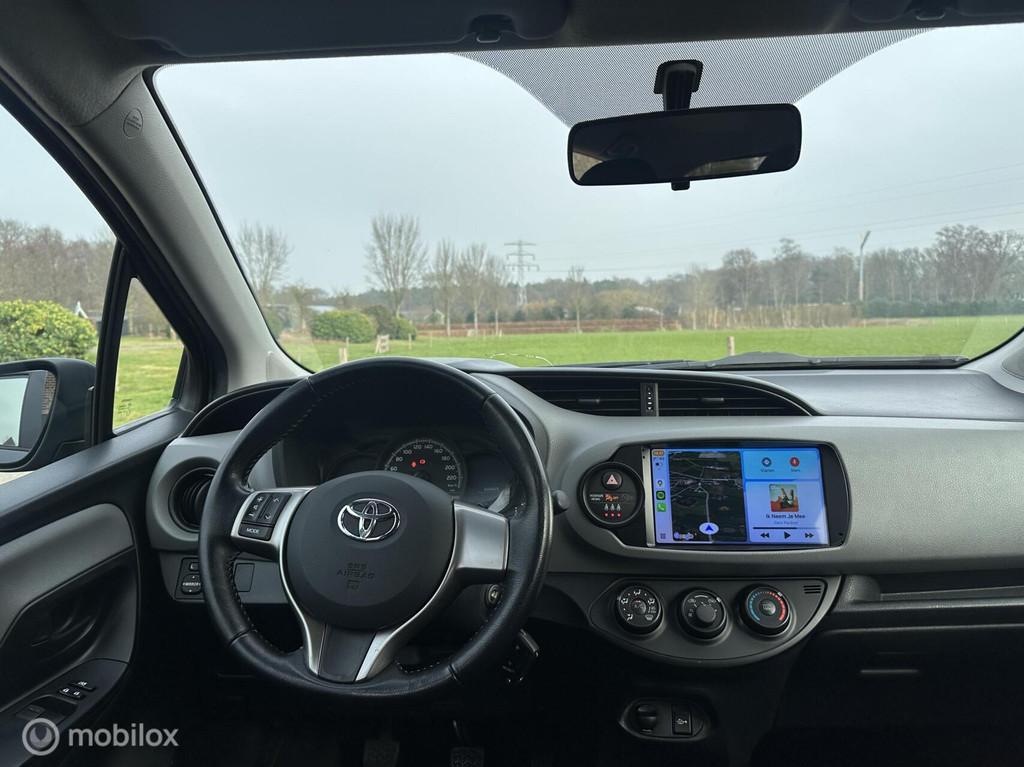 Toyota Yaris 1.0 VVT-i Business Plus Trekhaak Navi✅, Voorwielaandrijving, Stof, Zwart, Met garantie (alle)