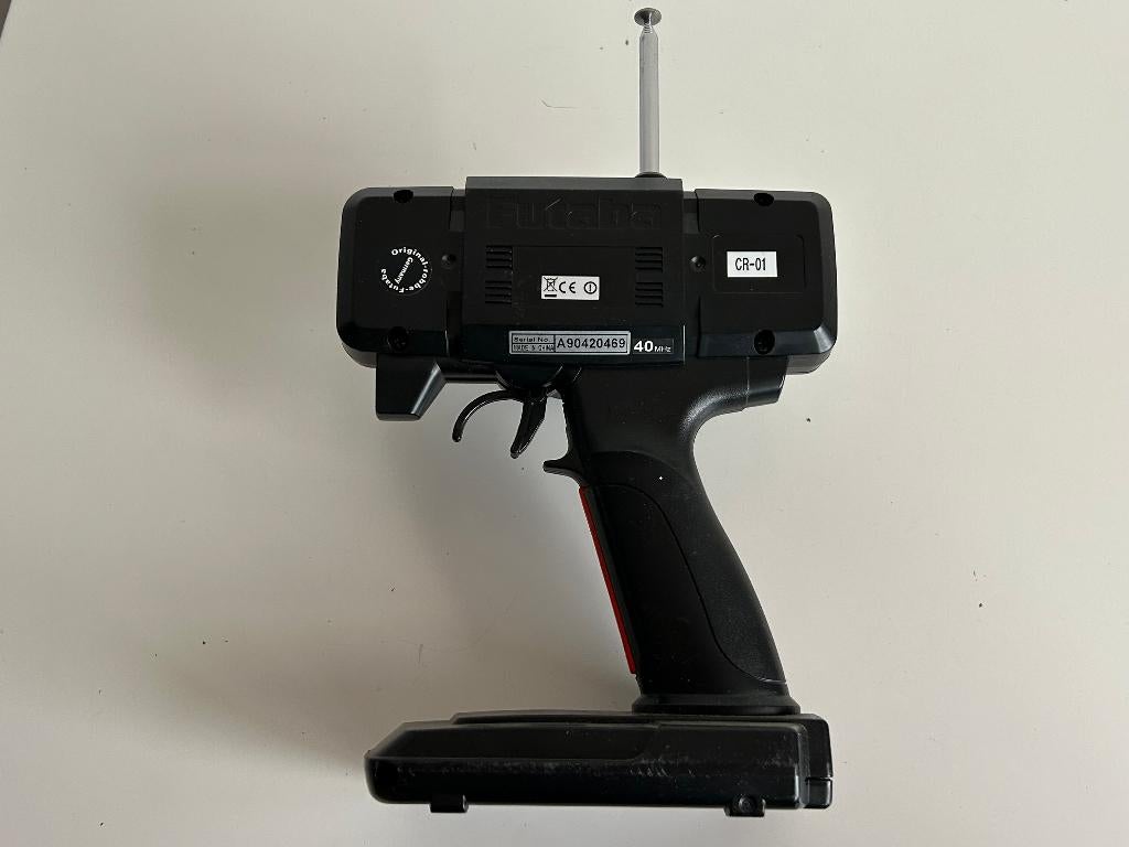 Futaba T2PHKA zender incl zenderkristal rc, Hobby en Vrije tijd, Modelbouw | Radiografisch | Auto's, Gebruikt, Onderdeel, Overige schalen