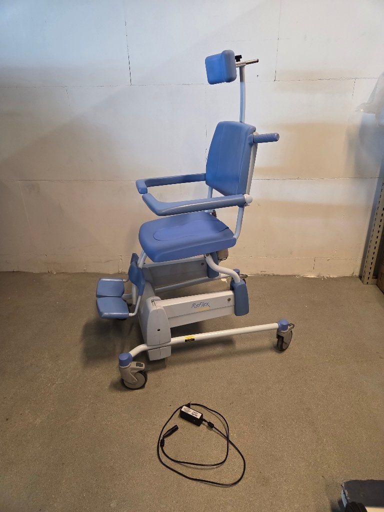postoel / douchestoel Lopital Reflex electrisch verstelbaar, Ophalen, Gebruikt