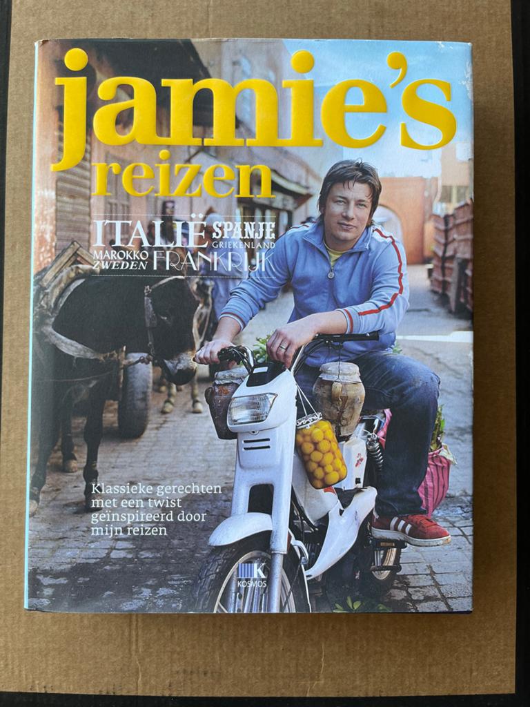 Jamie's Reizen - Jamie Oliver kookboek, Boeken, Kookboeken, Ophalen of Verzenden, Zo goed als nieuw, Overige gebieden, Hoofdgerechten