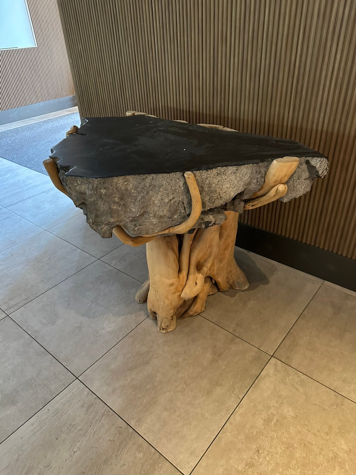 Unieke tafel hardsteen/wortelhout, Huis en Inrichting, Tafels | Salontafels, Ophalen, Zo goed als nieuw