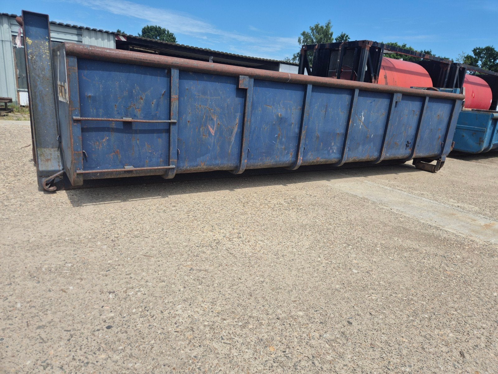 Haakarm container te koop, Ophalen