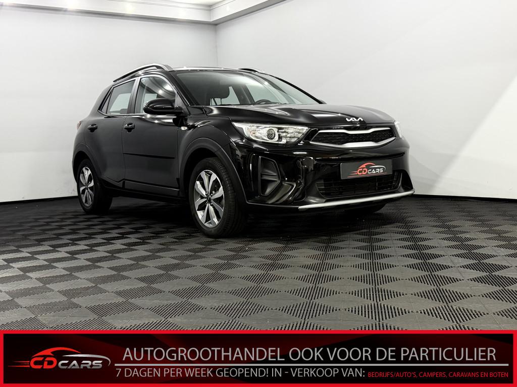 Kia Stonic 1.2 MPi Design Edition Airco, Parkeersensoren, Ap, Voorwielaandrijving, 83 pk, Gebruikt, Euro 6