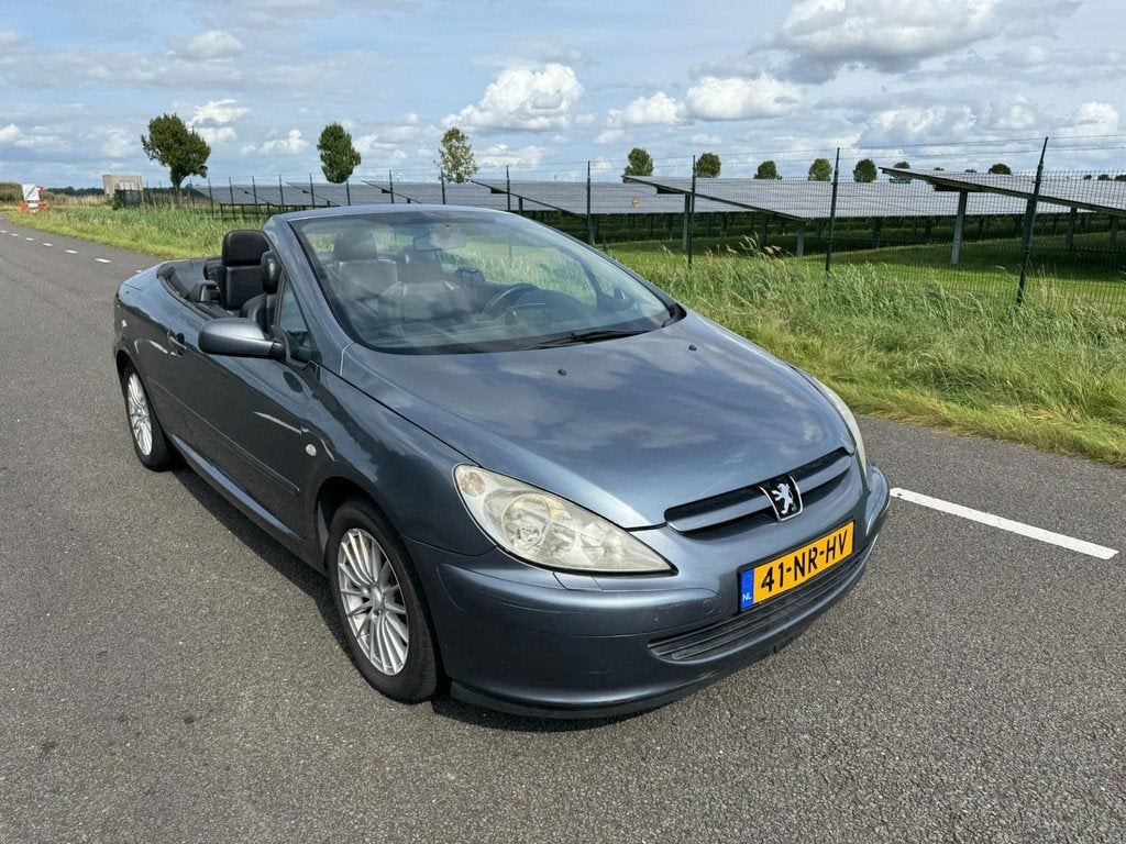 Peugeot 307 CC 2.0-16V Inuil mogelijk!, Auto's, Peugeot, Voorwielaandrijving, Gebruikt, 4 cilinders, Cabriolet