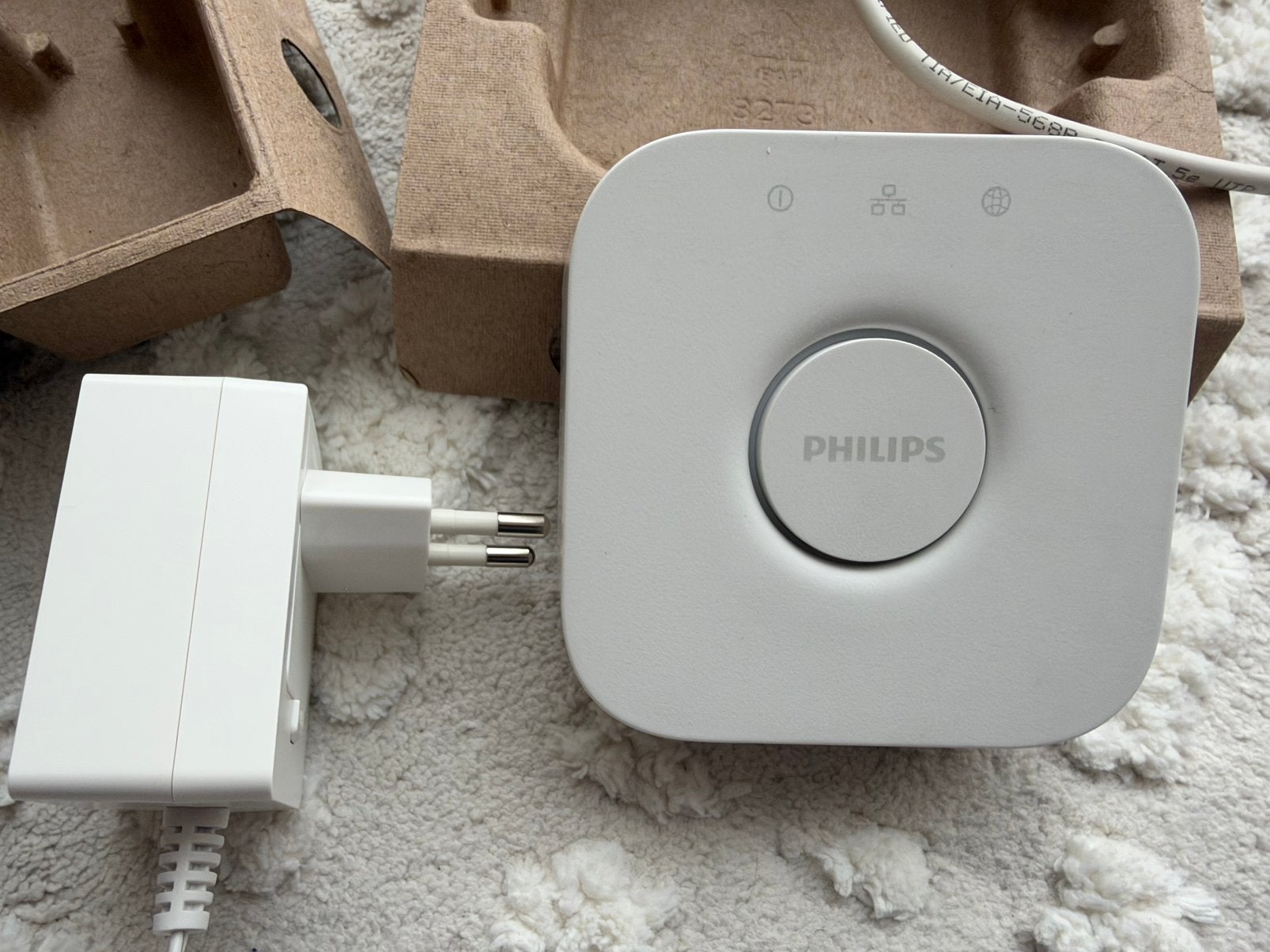 Philips Hue Bridge v2 (HomeKit Google Home topstaat!, Overige kleuren, Overige fittingen, Ophalen of Verzenden, Met afstandsbediening