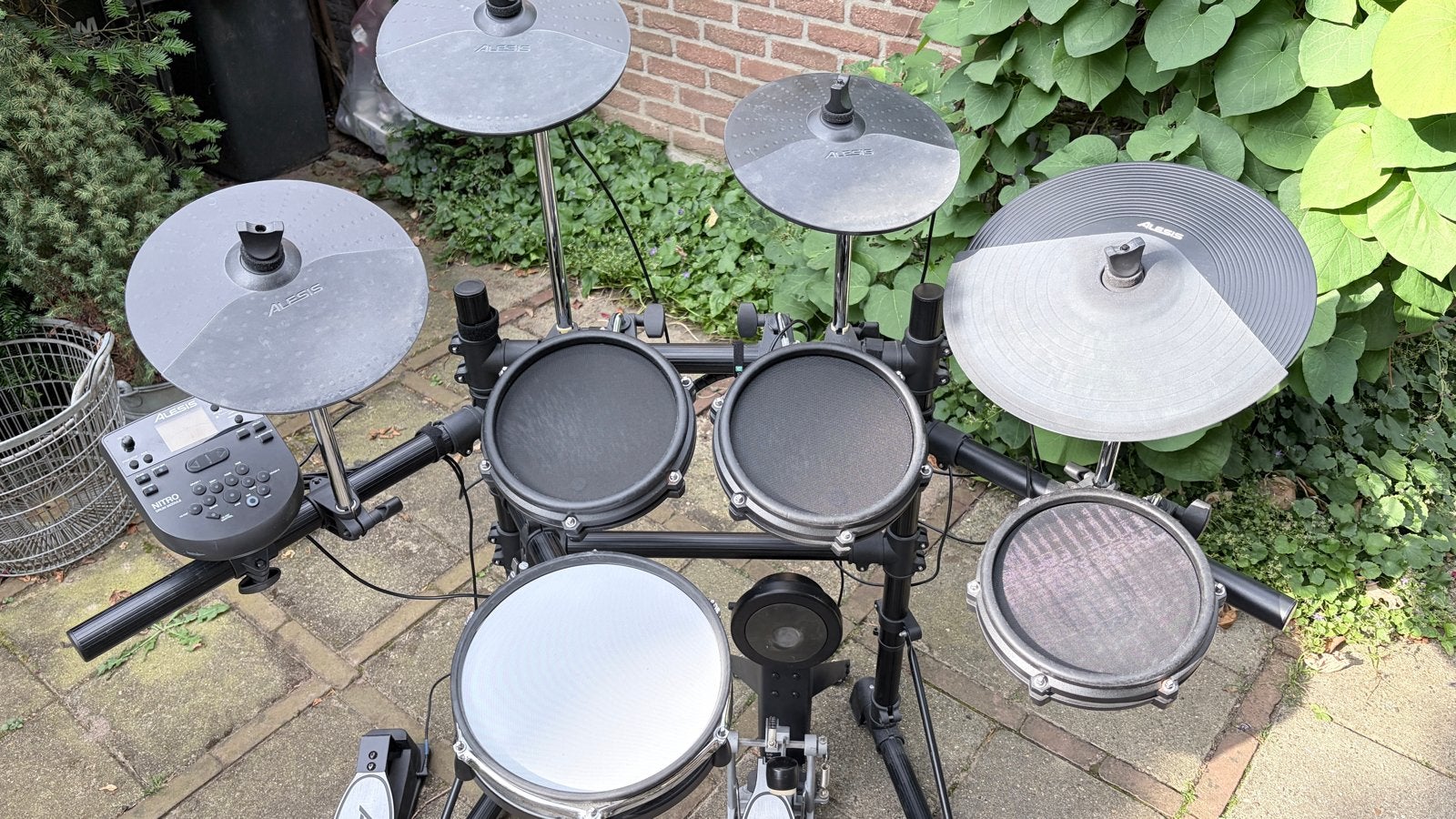 Alesis Nitro Mesh Kit - Elektronisch drumstel, Muziek en Instrumenten, Drumstellen en Slagwerk, Ophalen, Gebruikt, Overige merken