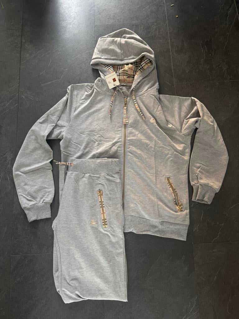 Burberry set, Ophalen of Verzenden, Nieuw, Overige maten