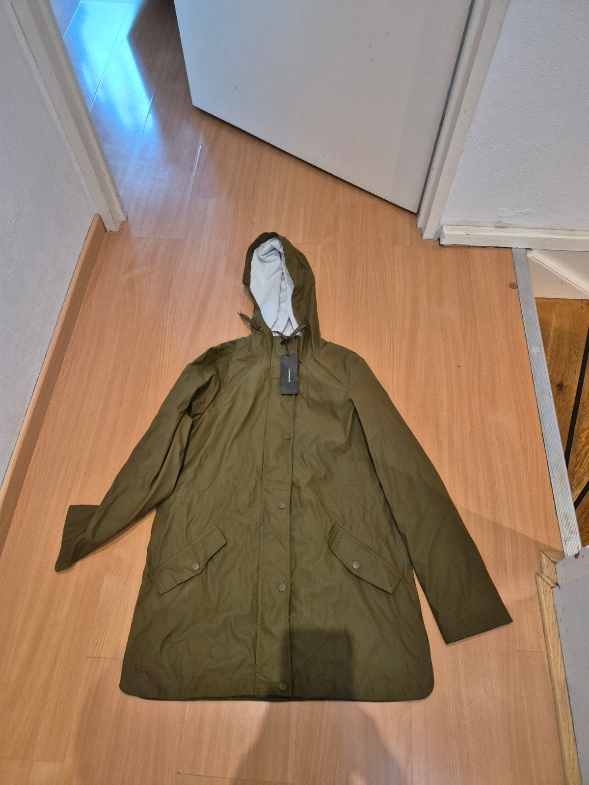 Nieuwe Olijfgroene Parka/Regenjas - Maat S, Ophalen of Verzenden, Nieuw, Maat 36 (S), Groen