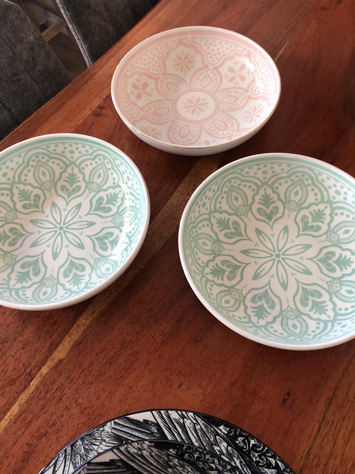 Drie schaaltje, Huis en Inrichting, Keuken | Servies, Ophalen, Overige stijlen, Glas, Schaal of Schalen