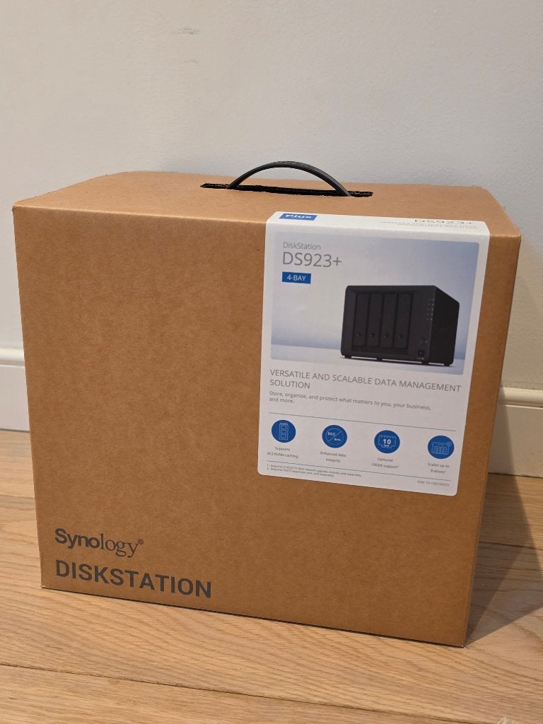 new Synology DS923+ 4-bay NAS, tot 10GbE, upto 32 GB ECC mem, Ophalen of Verzenden, Nieuw