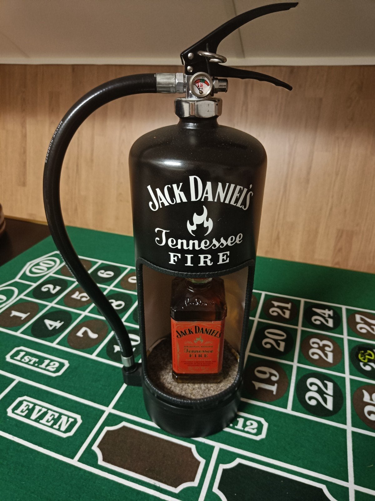 Jack Daniels Decoratie Brandblusser met LED Licht, Zwart, Nieuw, Ophalen of Verzenden, Metaal