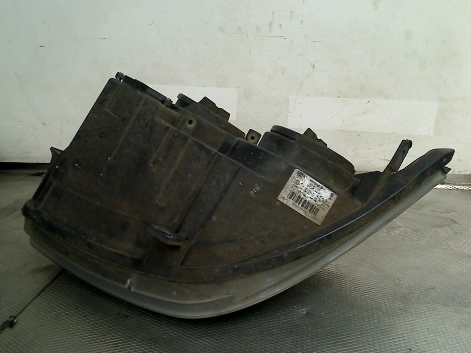 Koplamp Rechts Volkswagen Crafter 2014 9068200861, Gebruikt, Volkswagen, Volkswagen AG, Kundenbetreuung@volkswagen.de