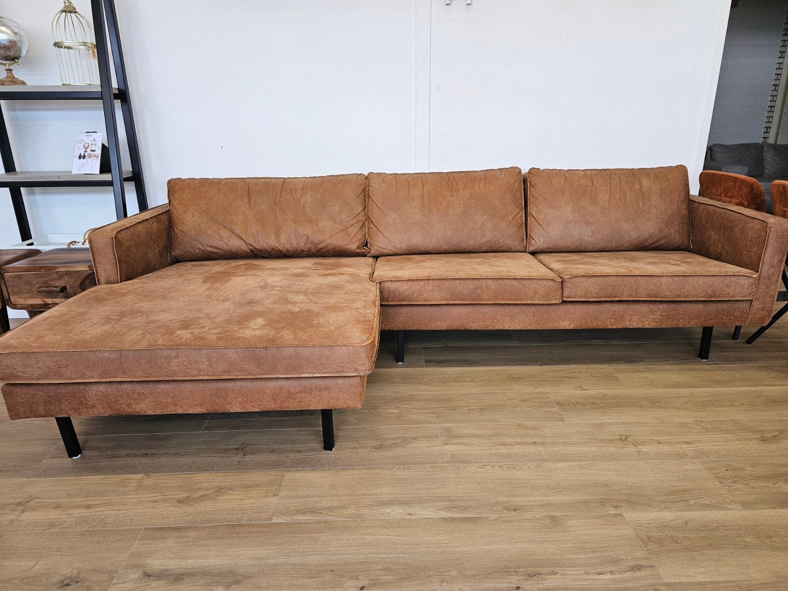Hoekbank Cognac Bepure, Huis en Inrichting, Banken | Voetenbanken en Poefen, Ophalen, Home Friesland, Zo goed als nieuw, Info@homefriesland.nl