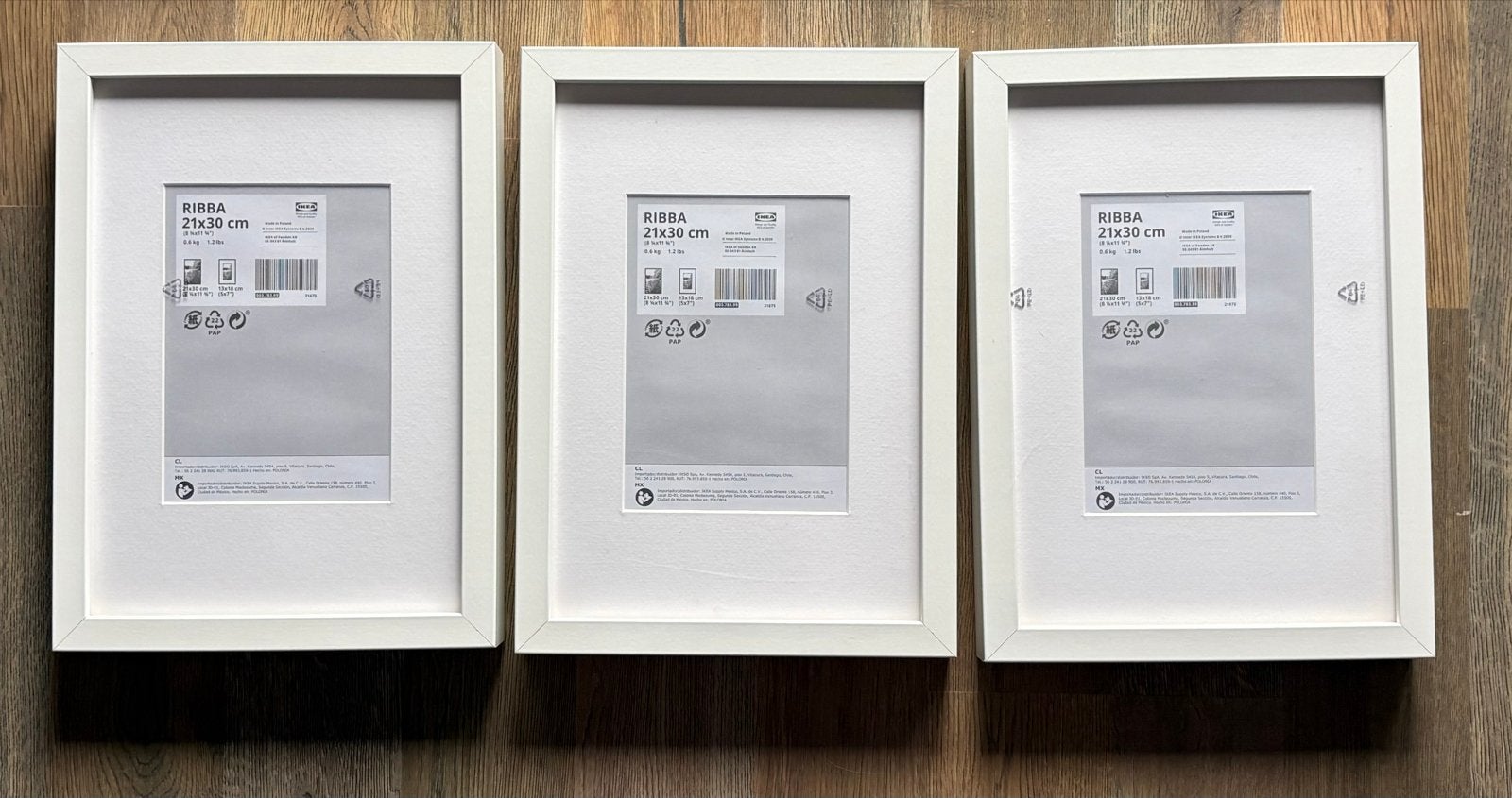 Set van 3 IKEA RIBBA fotolijsten 21x30 cm wit, Nieuw, Ophalen of Verzenden, Fotolijst, Wit