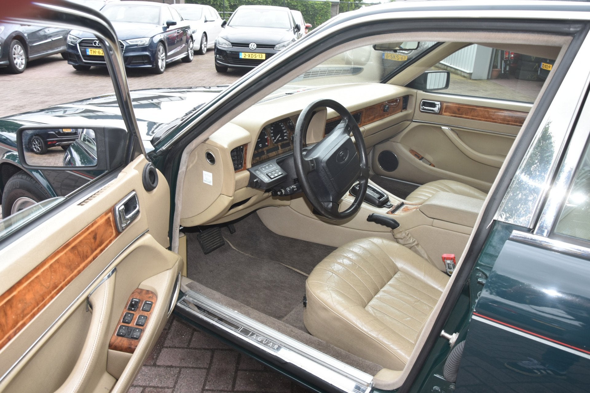 Jaguar XJ 6.0 V12 Origineel Nederlands! (bj 1993, automaat), foto 9