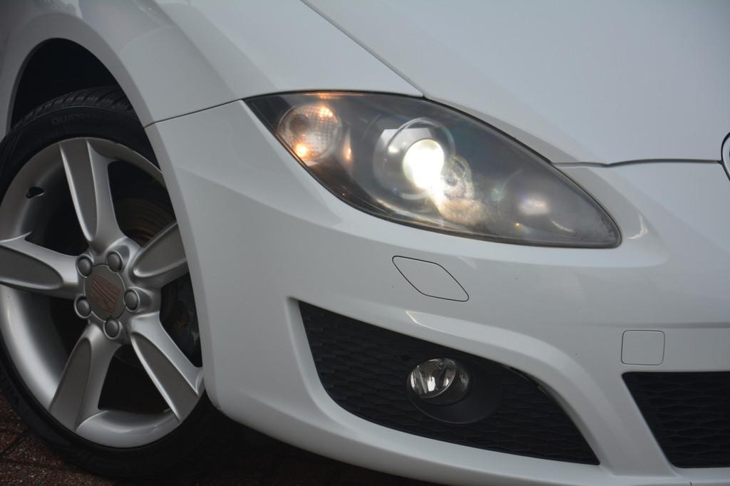 SEAT Leon 1.2 TSI Ecomotive Businessline COPA | Bluetooth |, Auto's, Seat, Voorwielaandrijving, Euro 5, Stof, Gebruikt