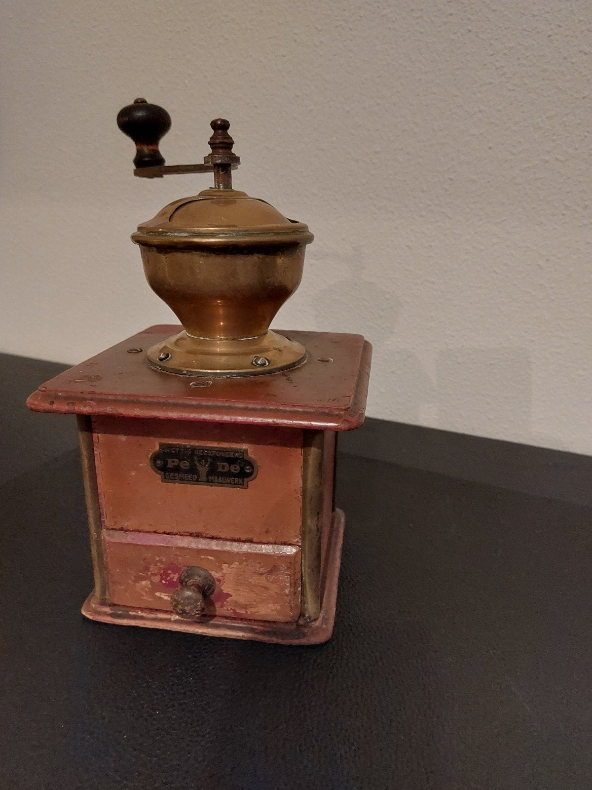 Antieke PeDe koffiemolen - Gesmeed Maalwerk, Ophalen of Verzenden