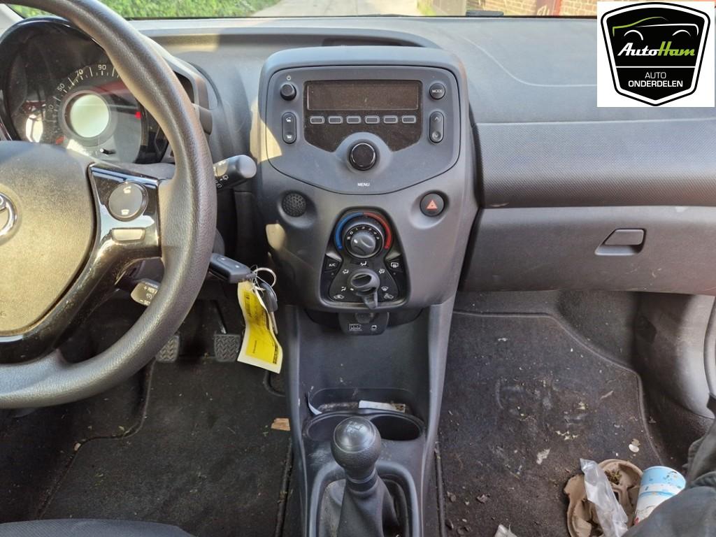 Airbag Set + Dashboard Toyota Aygo (B40) 2021 732200H040, Auto-onderdelen, Gebruikt, Kundenbetreuung@toyota.de, Toyota-Allee 2, Köln 50858, , Duitsland