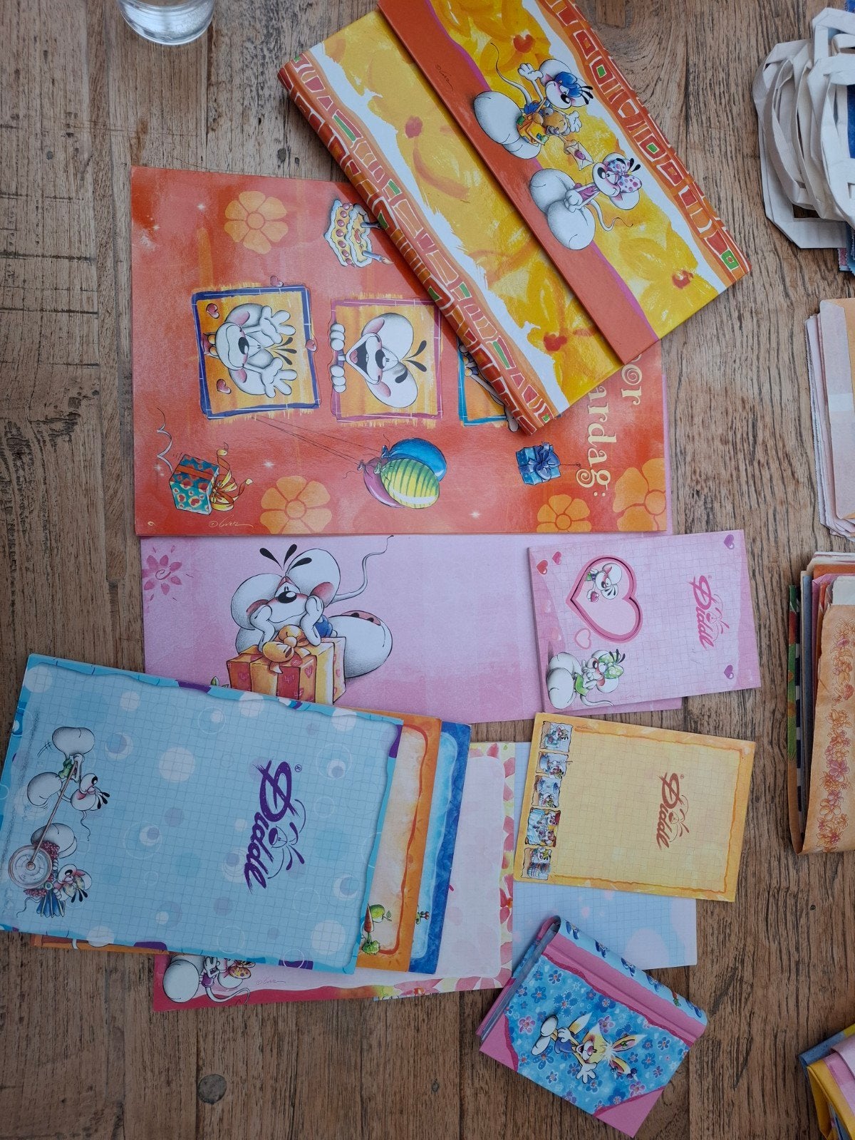 Diddl verjaardagskaart, kladblokjes en ordner, Verzamelen, Diddl, Ophalen of Verzenden, Papier, Kaart of Schrift
