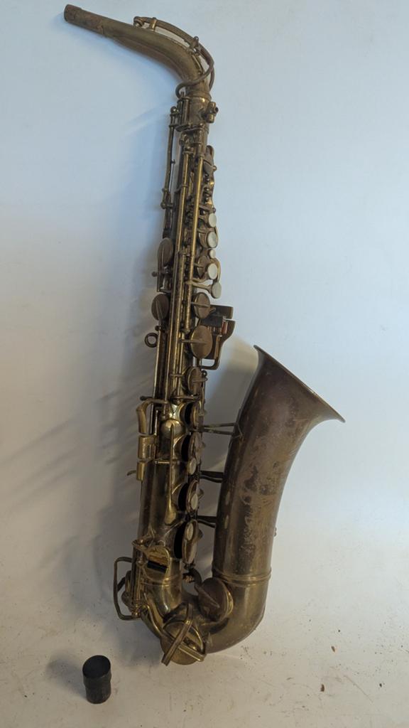 Vintage Buescher Aristocrat 140 Altsaxofoon met koffer, Muziek en Instrumenten, Ophalen of Verzenden, Gebruikt, Tenor, Met koffer