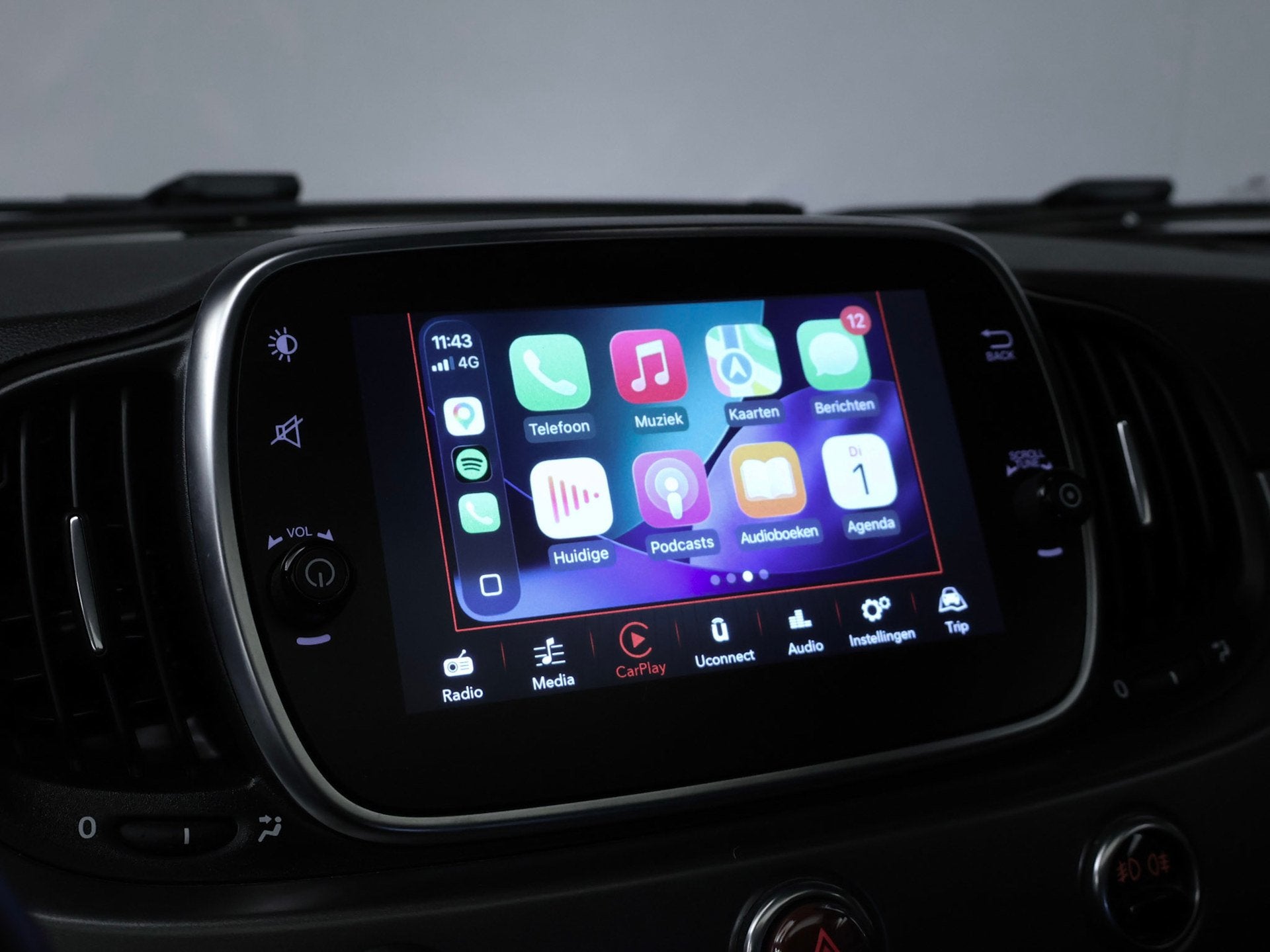 Fiat 500 1.0 Hybrid Sport (SCHUIFDAK,APPLECARPLAY,NAVI,PDC,D, Auto's, Gebruikt, 4 stoelen, Zwart, Origineel Nederlands